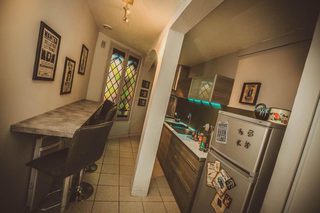 Repaire Du Sorcier Un Apartement Magique Troyes Exteriér fotografie